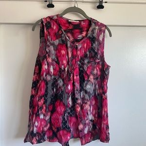 Sleeveless blouse